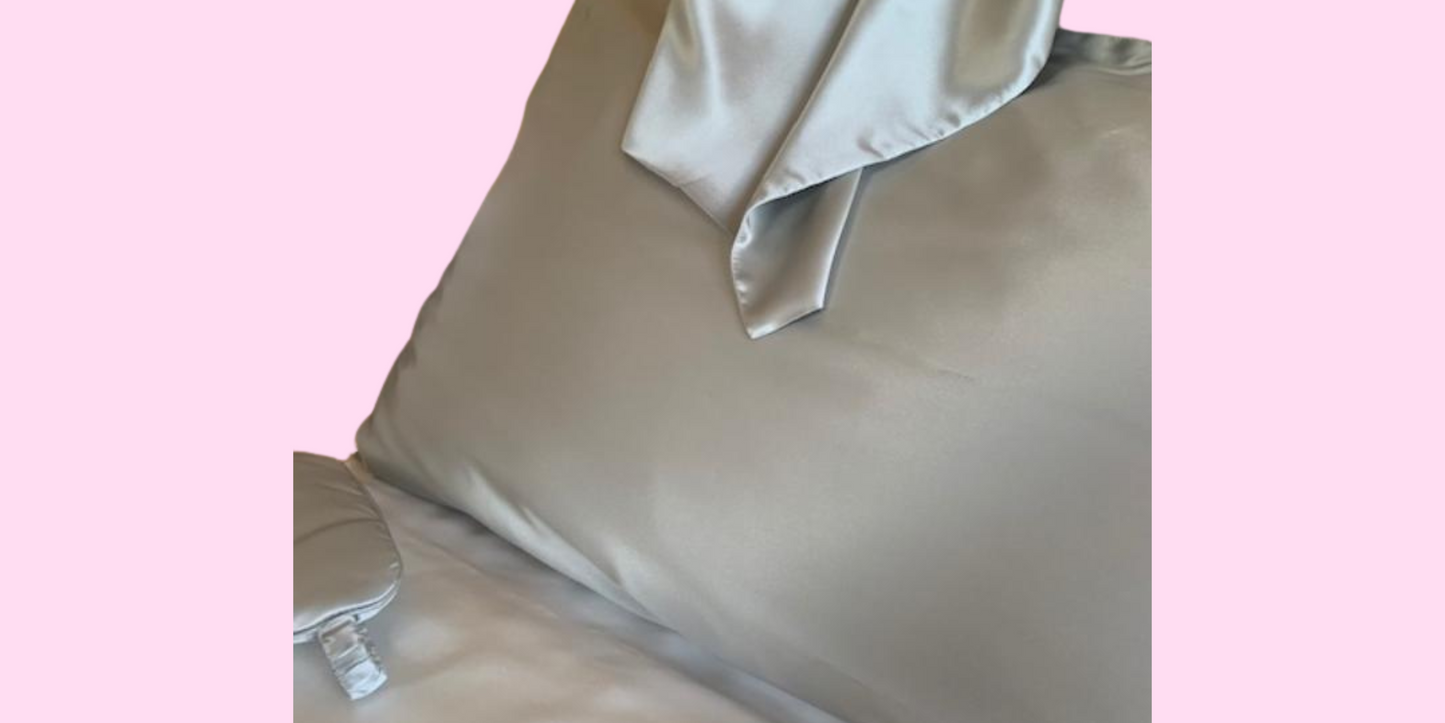 Silk Pillowcase, Pure Mulberry Silk Pillowcase, 6A- 22Momme Both Sides, Organic Silk Pillowcase, Self Care Gift, Standard Size 51cm x 75cm.