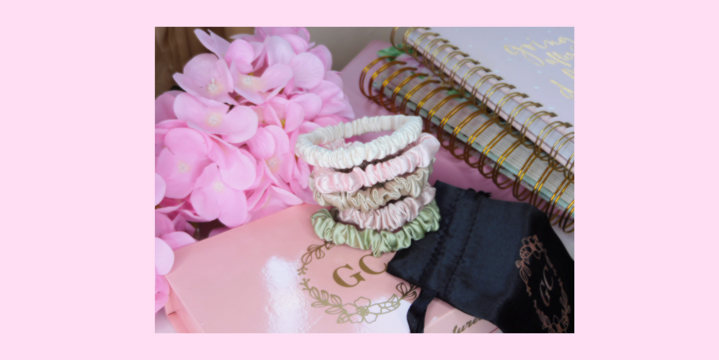 A MUST for your hair routine! 100% Mulberry Silk Hair Scrunchies Pack, Mulberry Silk Longer Lasting Hair Scrunchies, Hair Silk Ties, Prevents Breakage, Reduces Hair Loss.