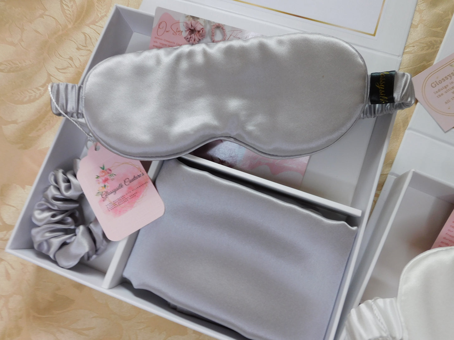 100% Mulberry Silk Premium Pillowcase Gift Set, U.K Standard Size Pillowcase, Weddings Gift, Birthday Gift For Her or Him, Self Care Box.